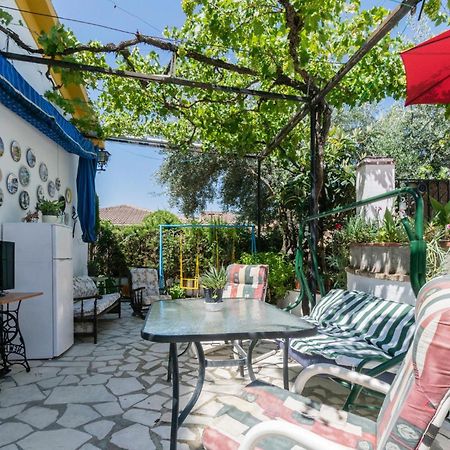 3 Bedroom Beautiful Home In Fuente Tojar エクステリア 写真