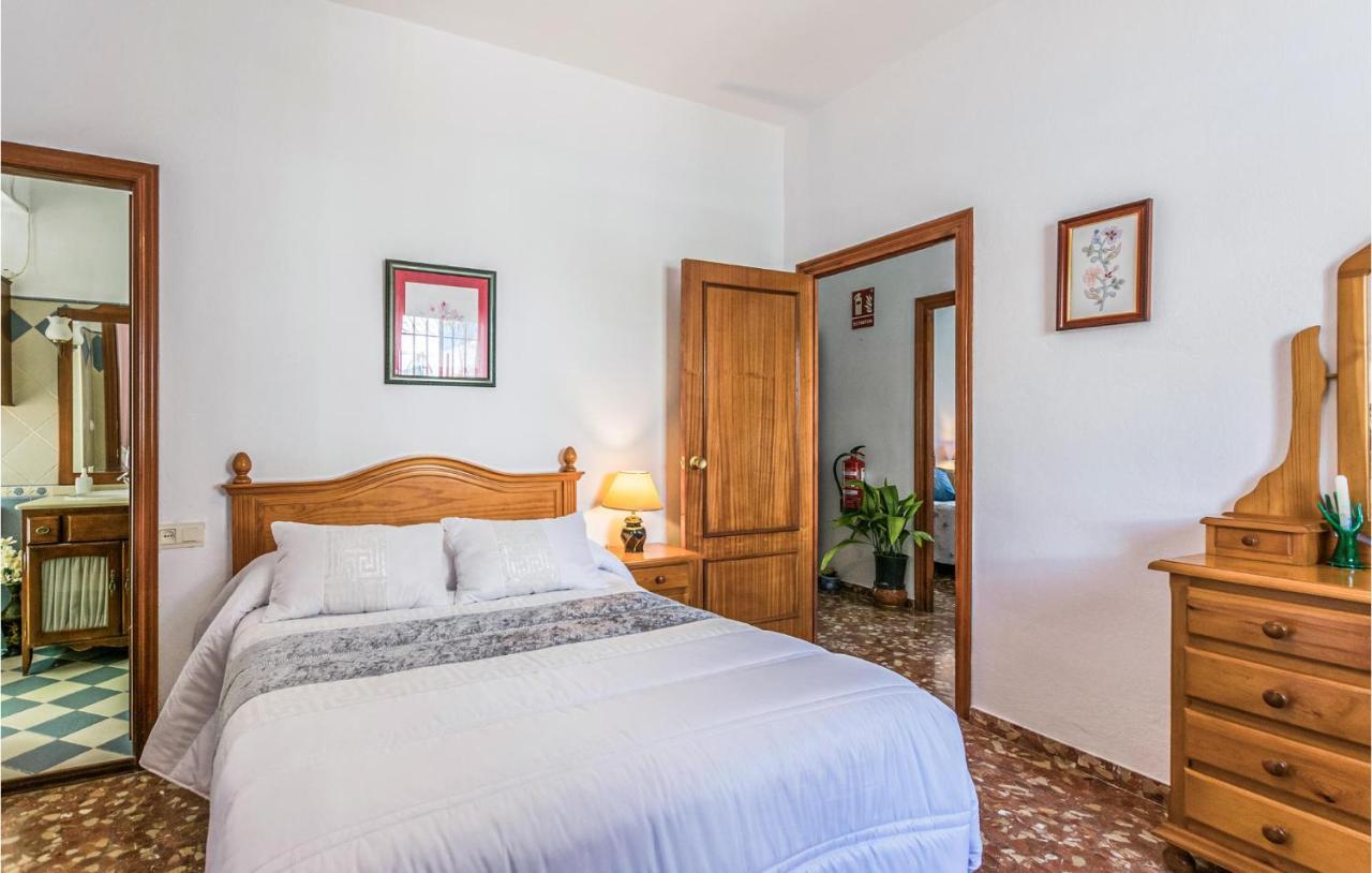 3 Bedroom Beautiful Home In Fuente Tojar エクステリア 写真