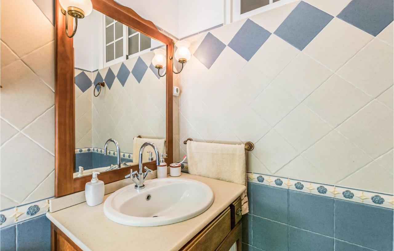 3 Bedroom Beautiful Home In Fuente Tojar エクステリア 写真